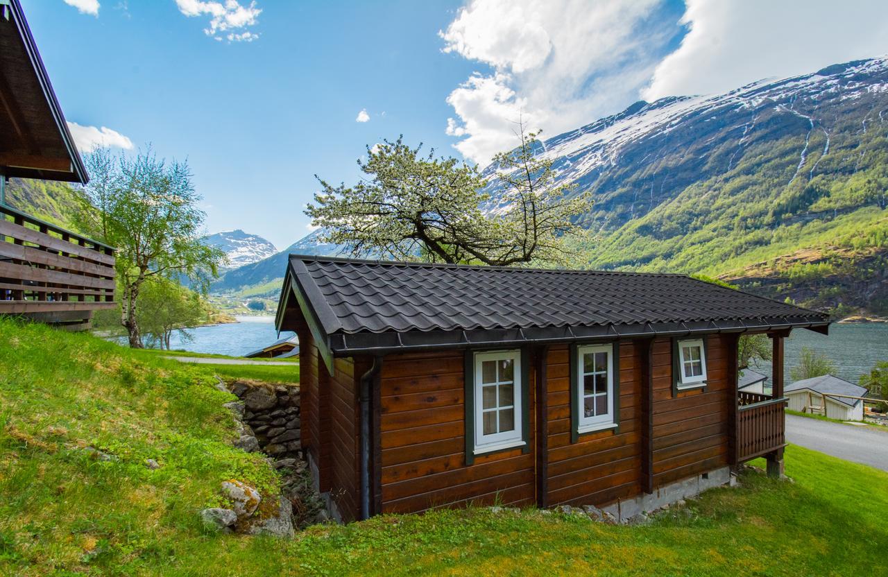 Grande Hytteutleige Og Camping Гайрангер Екстериор снимка